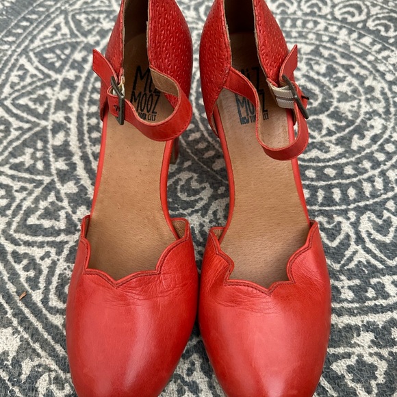 Miz Mooz Vibrant Red Wedge Shoes - Picture 5 of 6